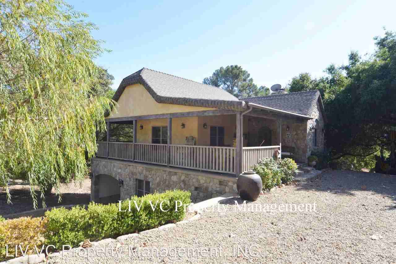 925 N Signal St - Photo 2 of 16