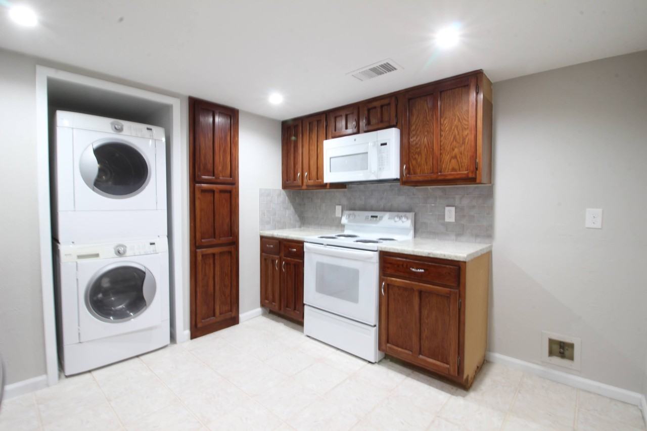 14122 Churchill Estates Blvd #1602 - Photo 7 of 30