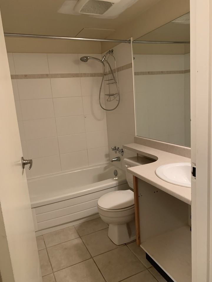 1701 Southmere Cres #01-1870 - Photo 2 of 12