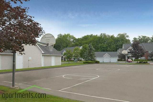 Carriage Glen - Photo 2 of 19