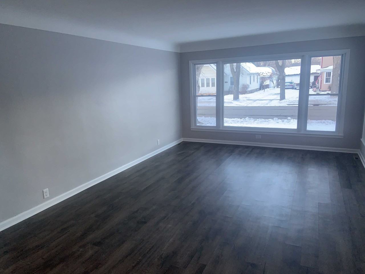 310 West St N - Photo 2 of 31