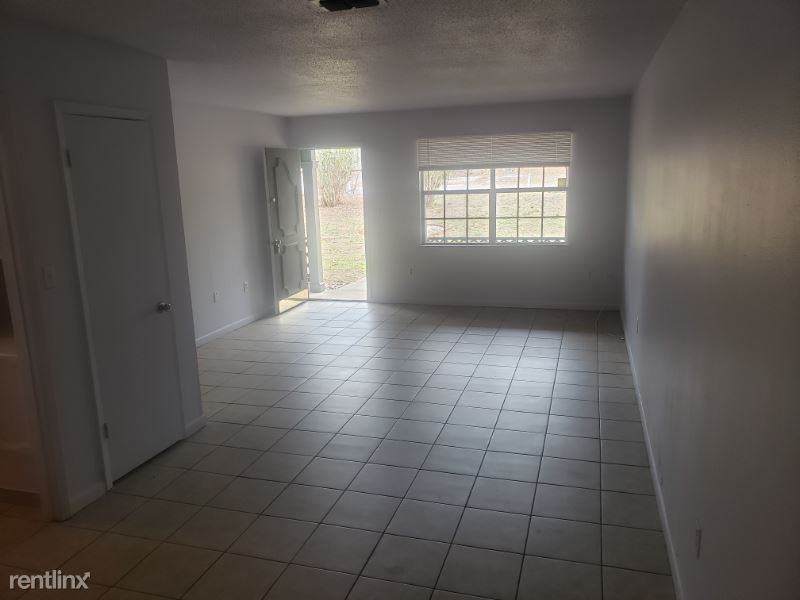 21 21 11th Street - Photo 3 of 15