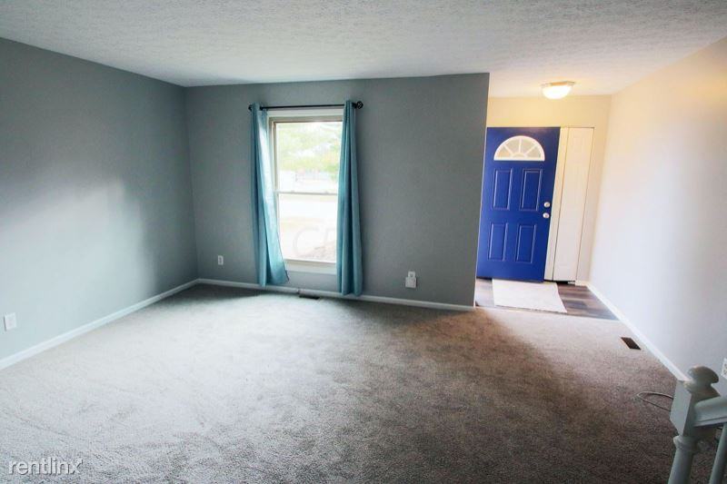 2876 Cranston Dr - Photo 2 of 14
