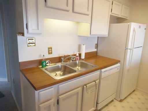 9007 Reed Dr - Photo 3 of 12