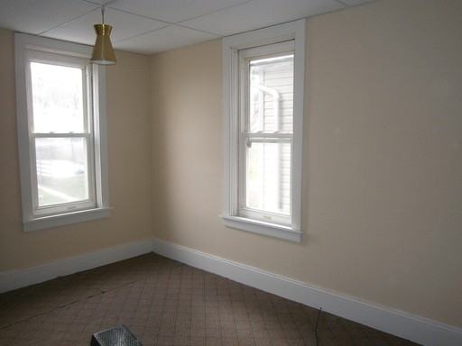 27 N Pleasant Ave - Photo 3 of 6