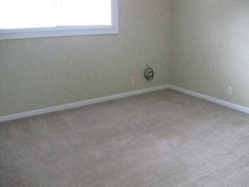 710 Heidi Ct - Photo 2 of 5