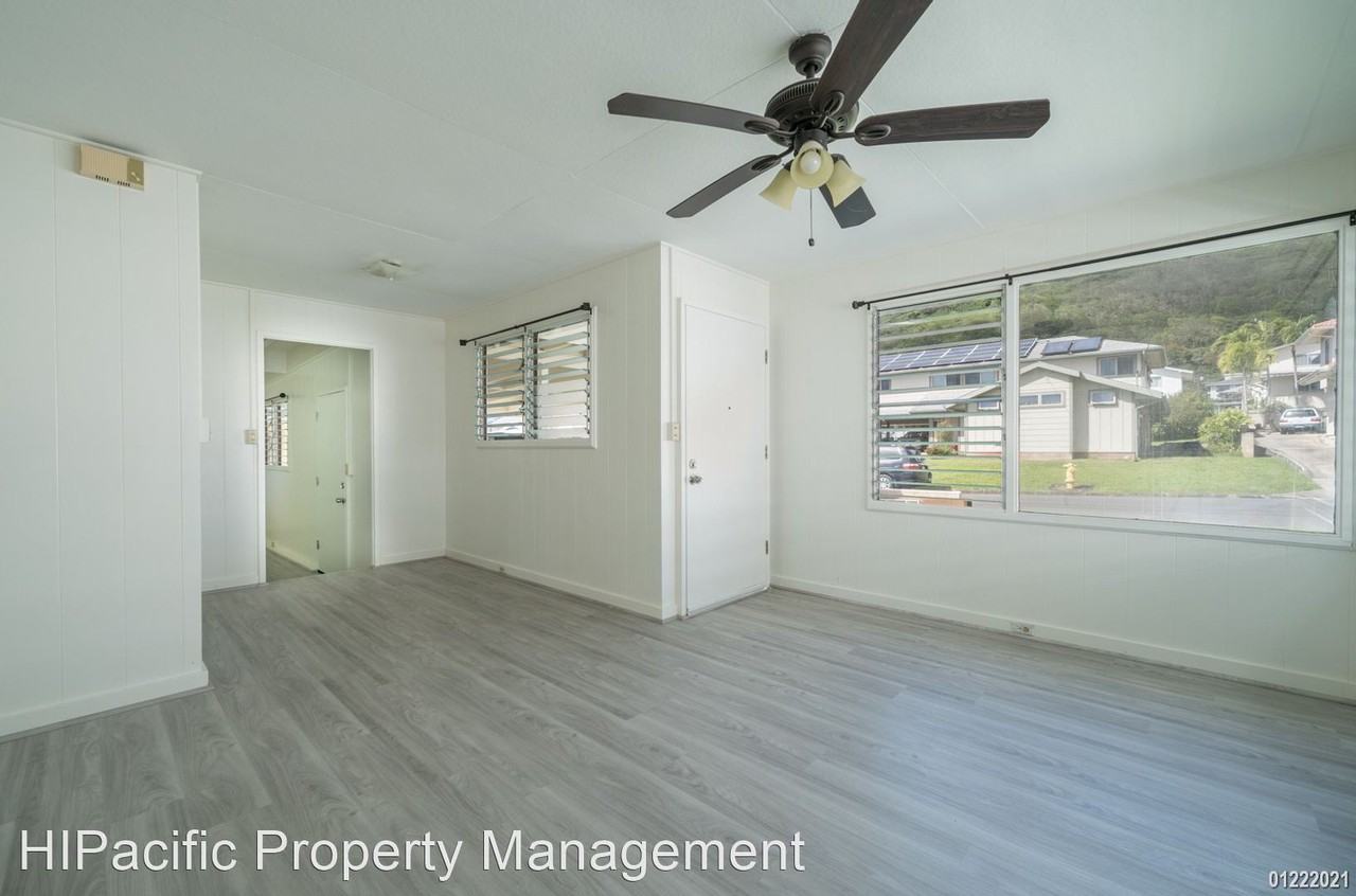 2437 Puunui Ave - Photo 3 of 19