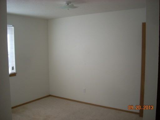 246 I St - Photo 2 of 10