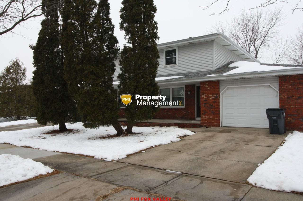 Primrose Ln - Photo 2 of 3