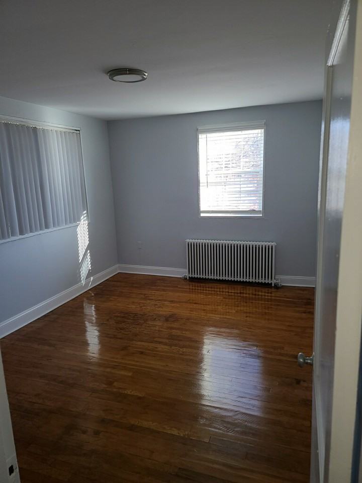 31 Chesapeake St Se - Photo 7 of 9