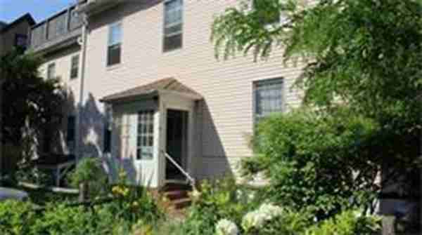 10 Shepard St Unit 8