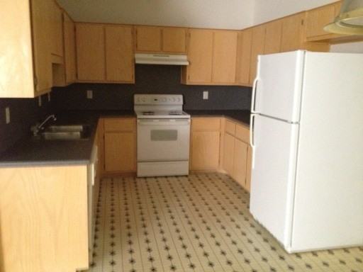 2802 Edgefield St - Photo 3 of 7