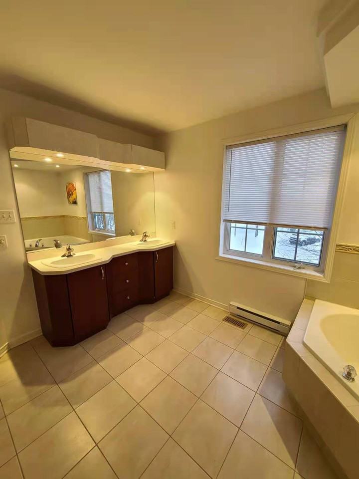 17779 Rue Thivierge - Photo 3 of 19