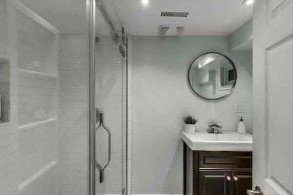 179 Gladstone Avenue #2nd floor - Photo 3 of 4