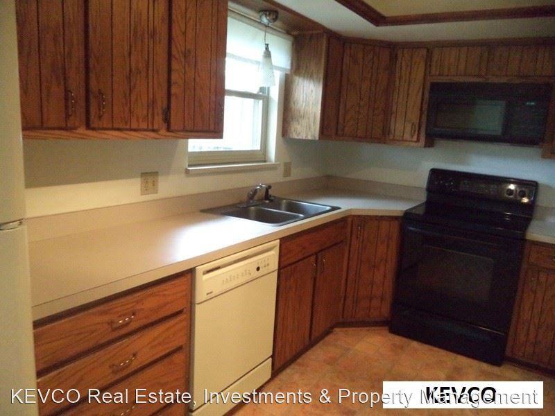 2013 Yorktown Ave - Photo 3 of 14