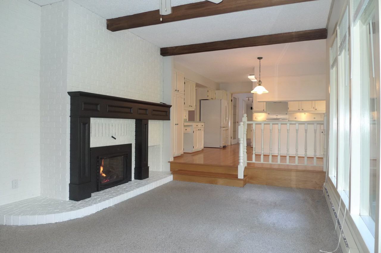12795 Fern Cres - Photo 3 of 20