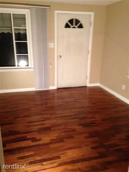 1410 Herman St - Photo 2 of 5