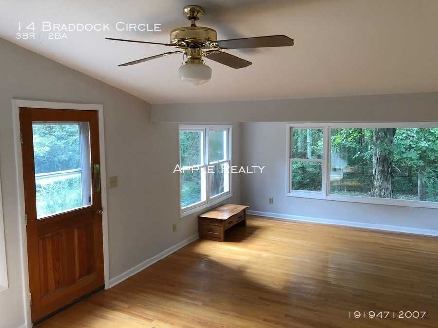 14 Braddock Cir - Photo 2 of 15