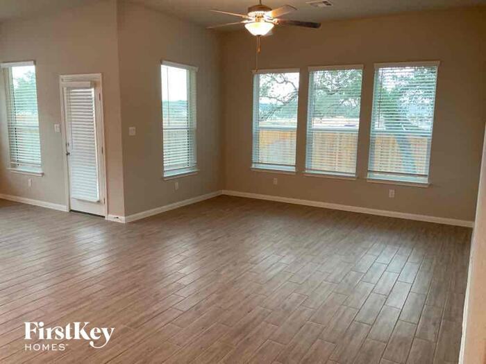 15245 Cheshire Way - Photo 3 of 16