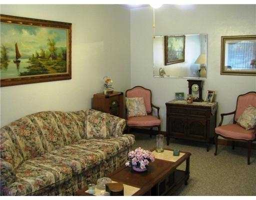 118 Alameda St - Photo 2 of 8