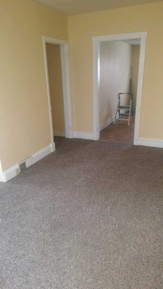 104 W Elizabeth Ave - Photo 3 of 5