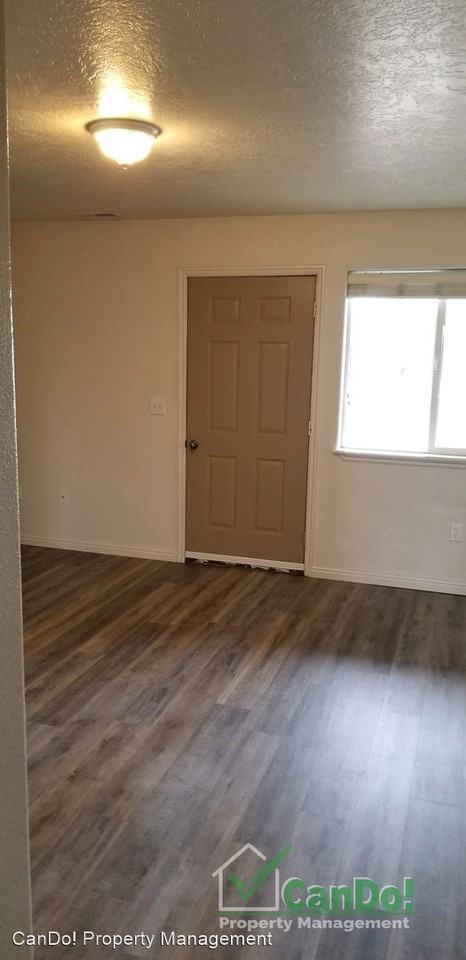 120 W. Siphon Road - Photo 2 of 13
