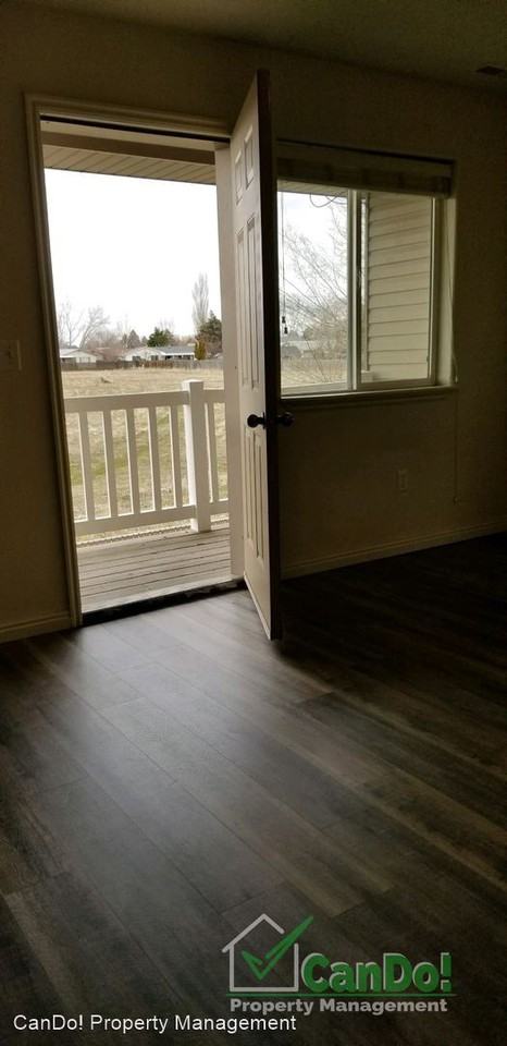 120 W. Siphon Road - Photo 3 of 13