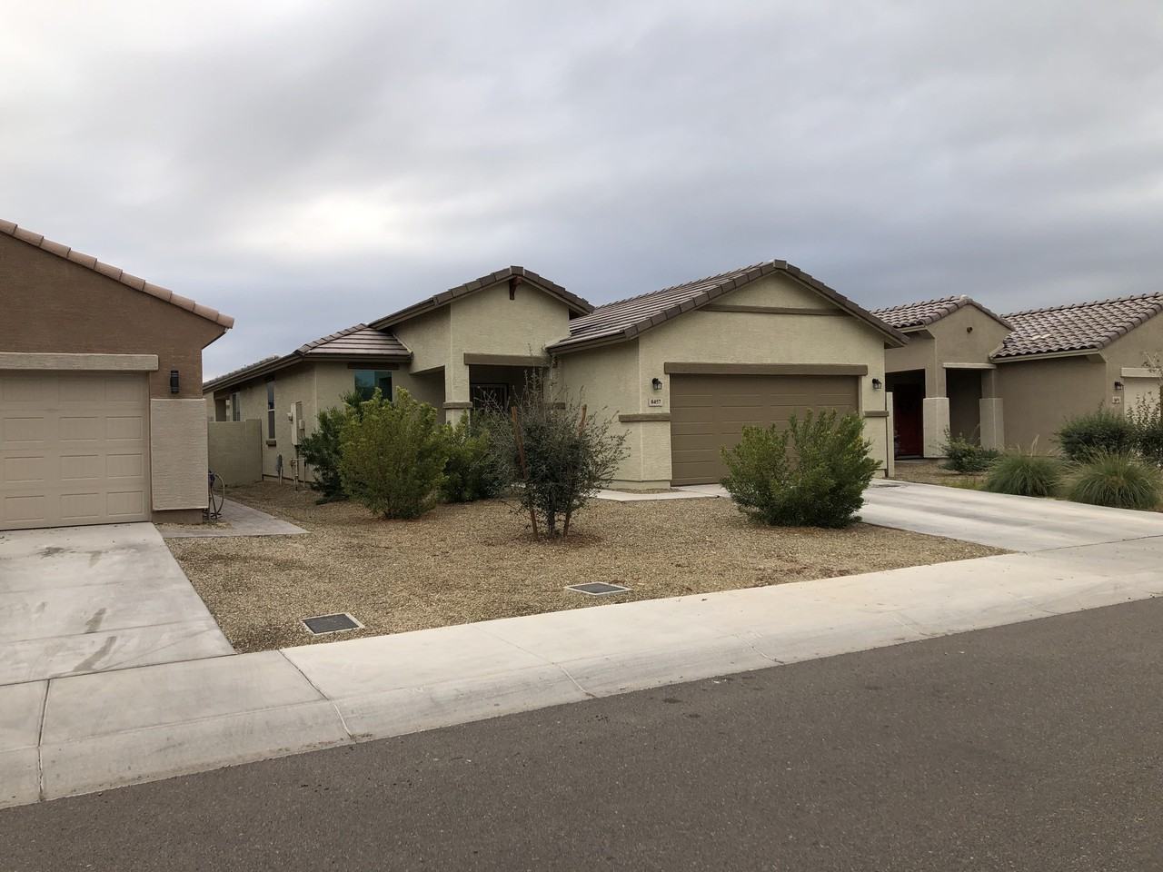 8457 N 61st Ln - Photo 3 of 26