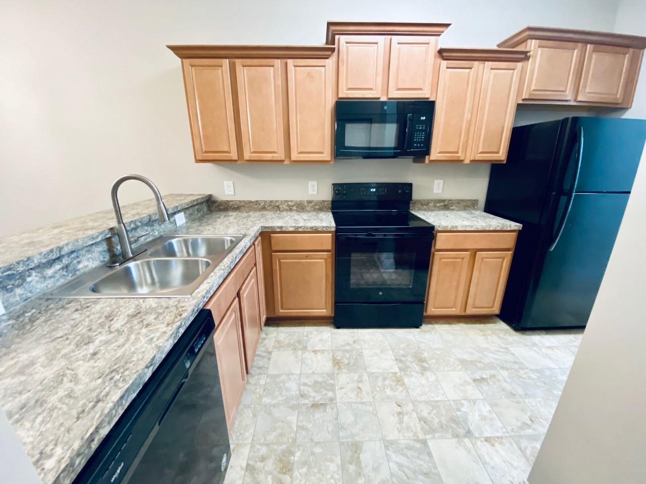 172 Ella Kinley Cir #303 - Photo 5 of 22