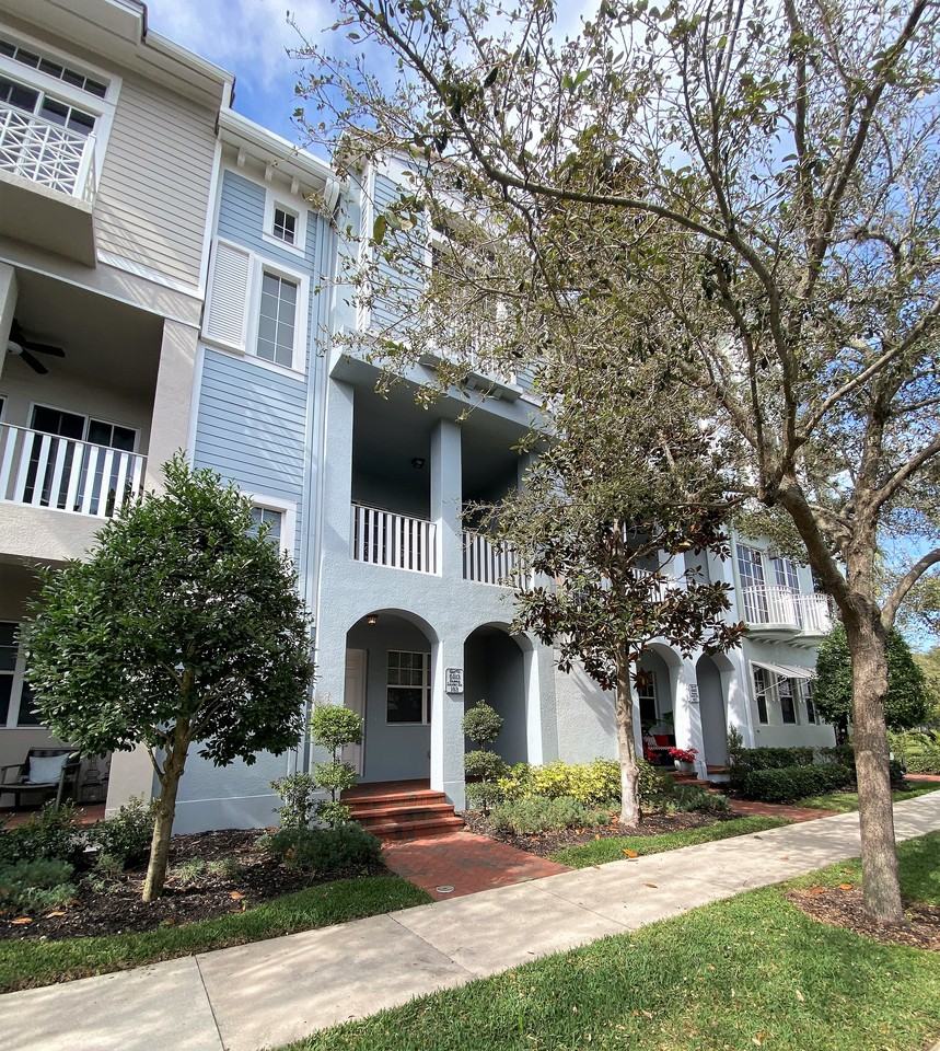 6013 Bowen Daniel Dr #103