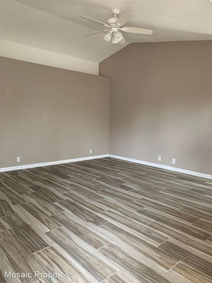 5162 W Campo Bello Dr - Photo 2 of 14