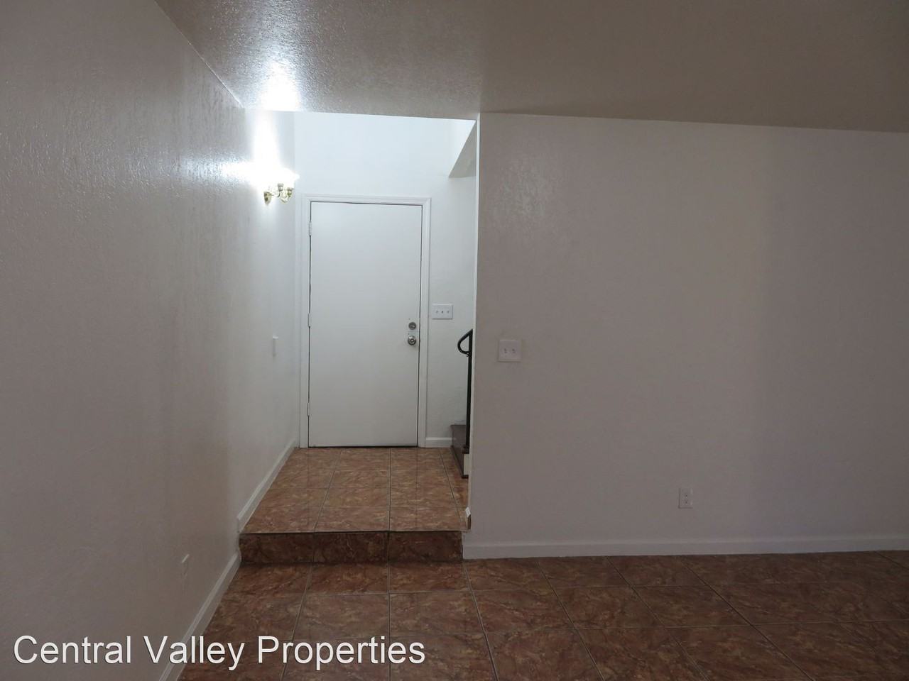 851/853 Dundee Way Apartments in Valley Oak, Stockton, CA 95210 Zumper