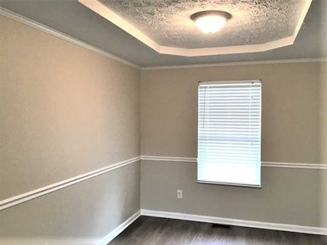265 Red Cedar Ct - Photo 3 of 15