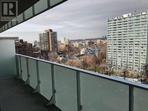 200 Bloor Street West #1207