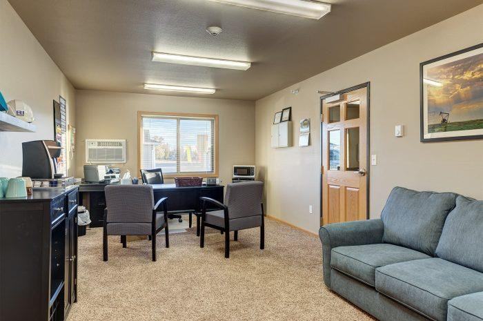 Sidney Apartments - Photo 7 of 50