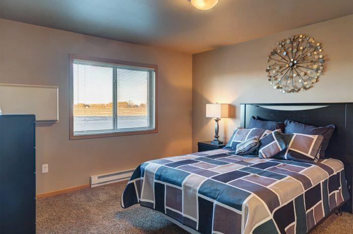 Sidney Apartments - Photo 3 of 50