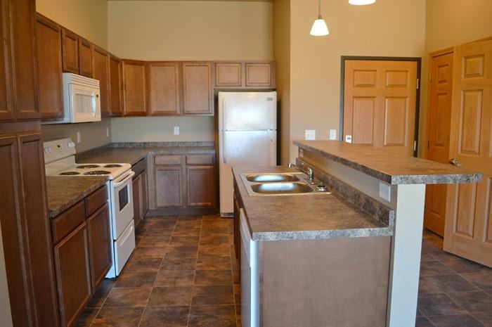 Stanley Apartments - Photo 3 of 32