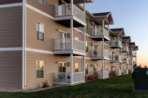featured image of 910 N Welo St