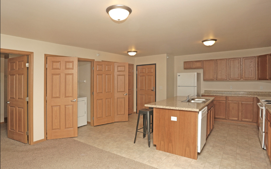 Stanley Square - Photo 4 of 26