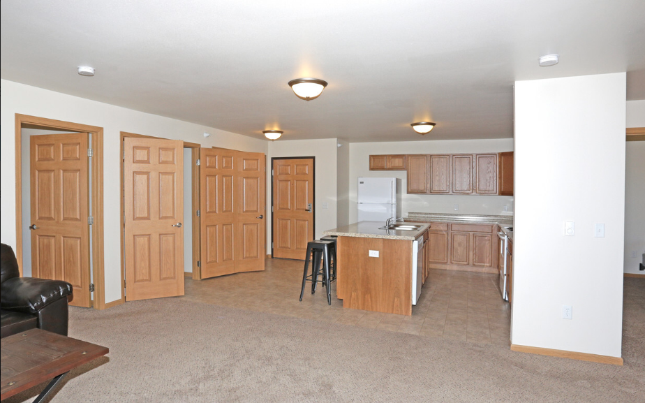 Stanley Square - Photo 5 of 26