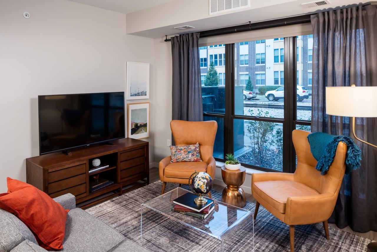 Confluence on 3rd Apartments - Photo 6 of 40