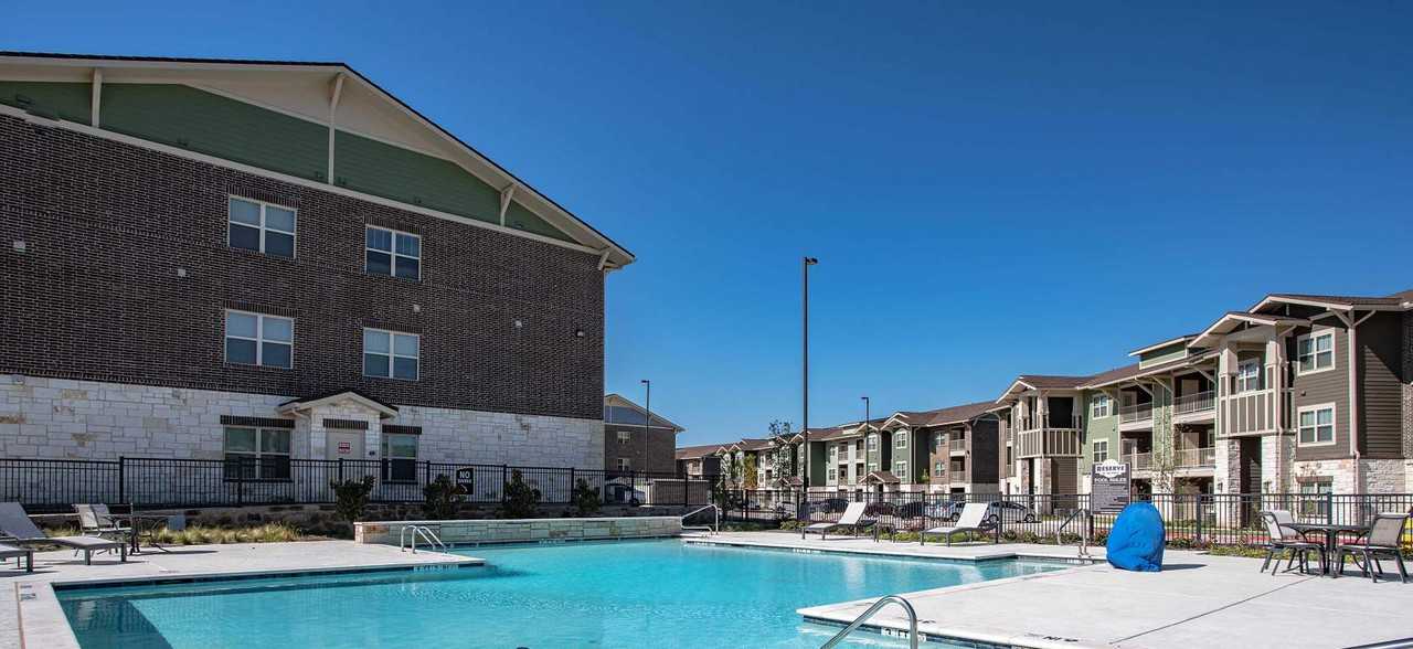 Reserve At Quebec - Photo 2 of 21