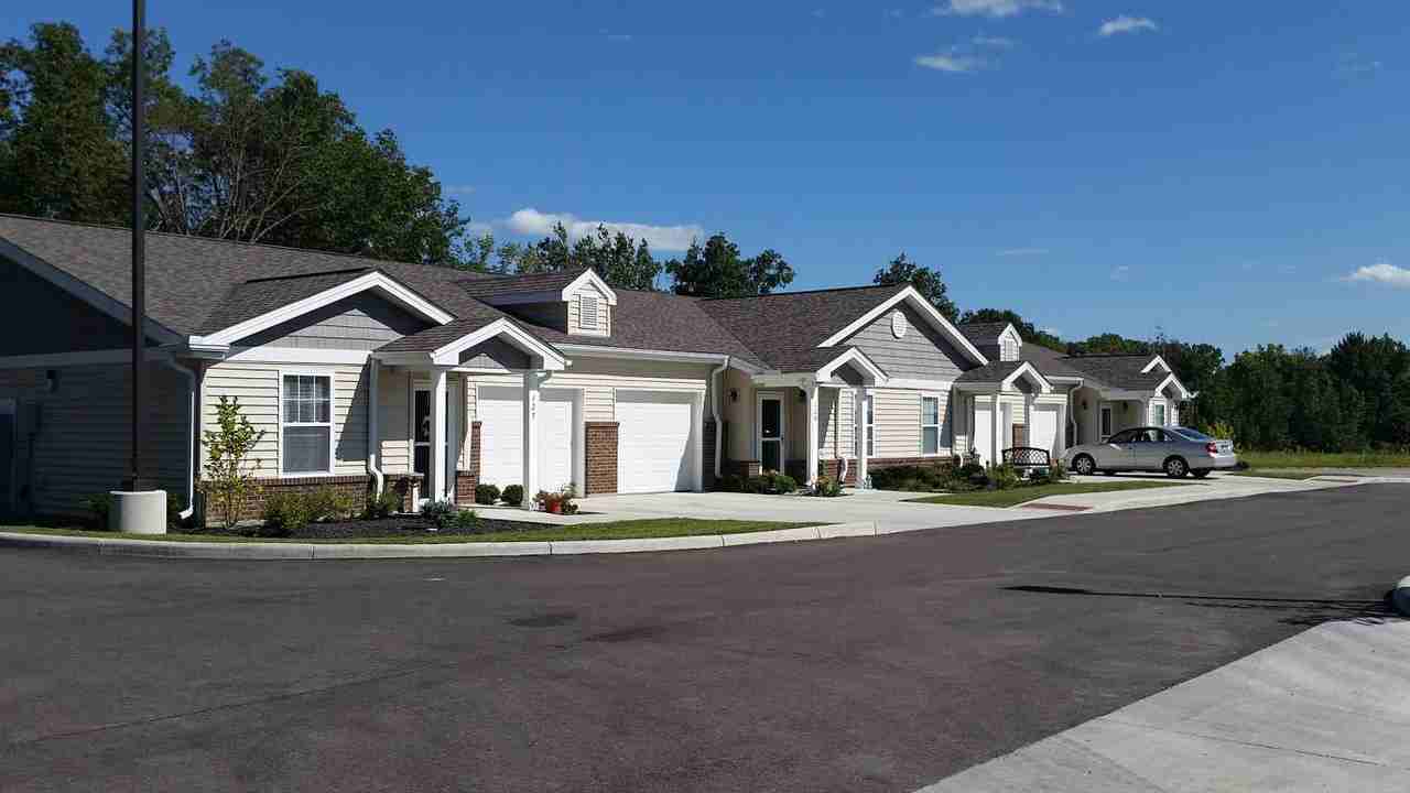 Ashley Grove Apartments - Photo 3 of 11