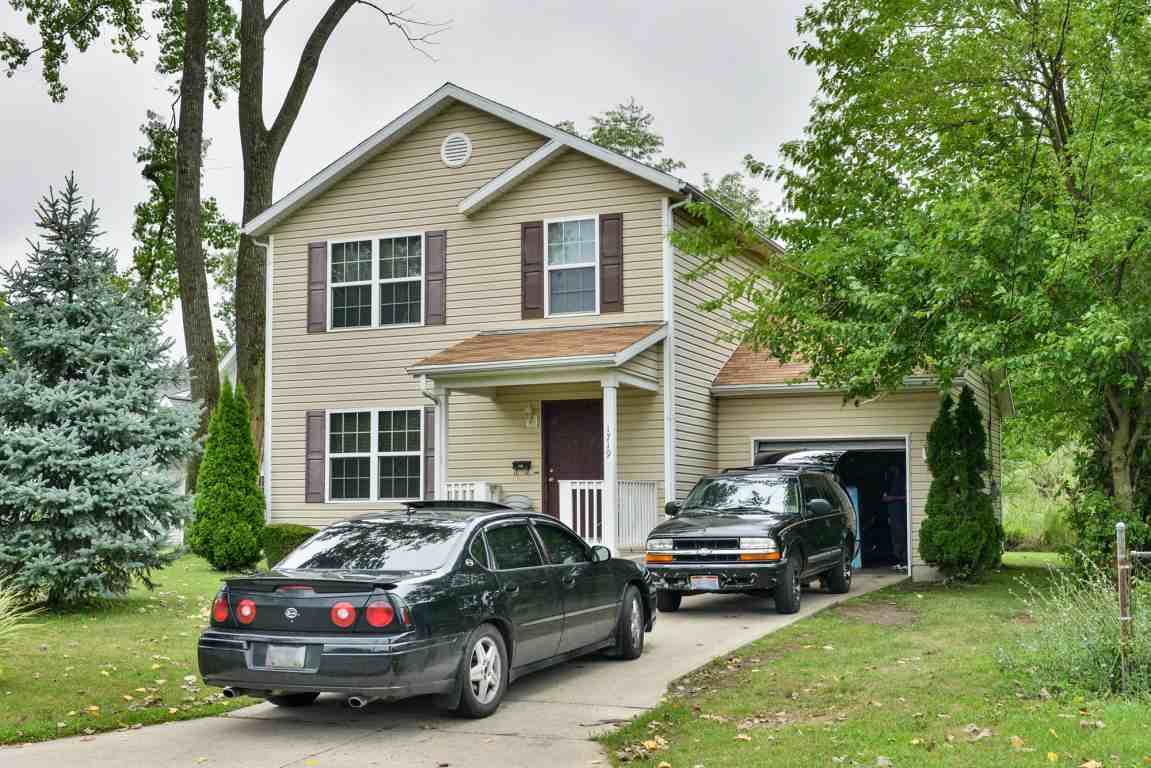 New Lima Homes - Photo 2 of 28