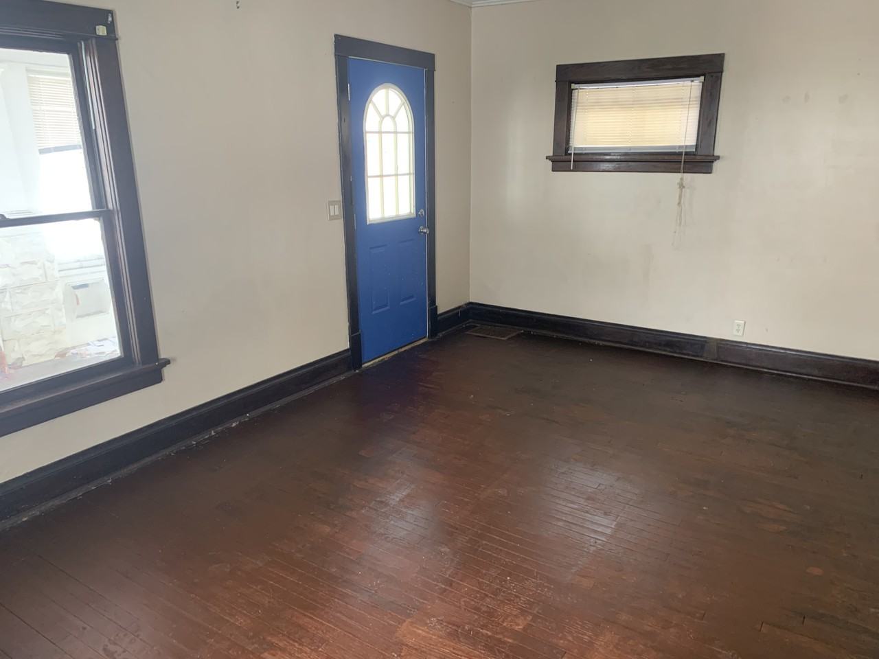 2425 12th Street - Photo 3 of 30