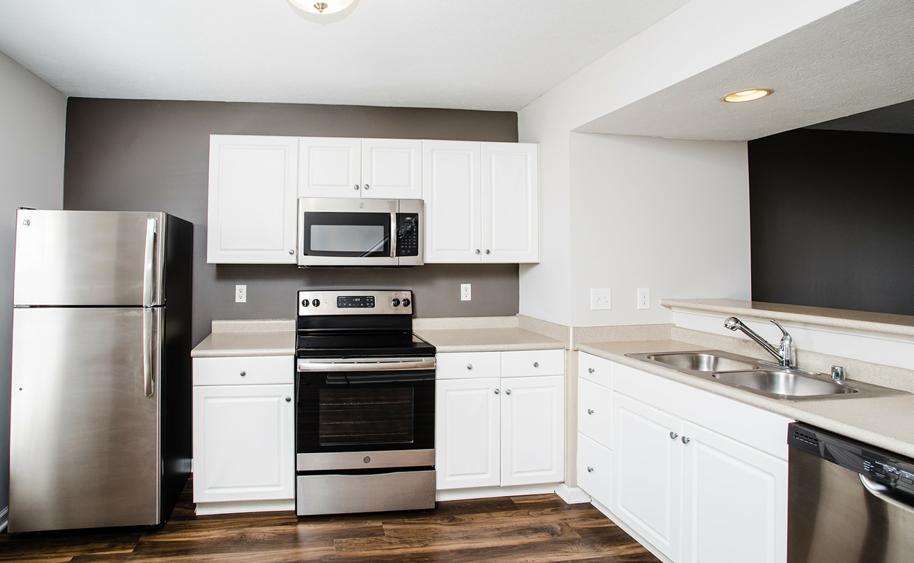 Hamburg Farms - Photo 2 of 25