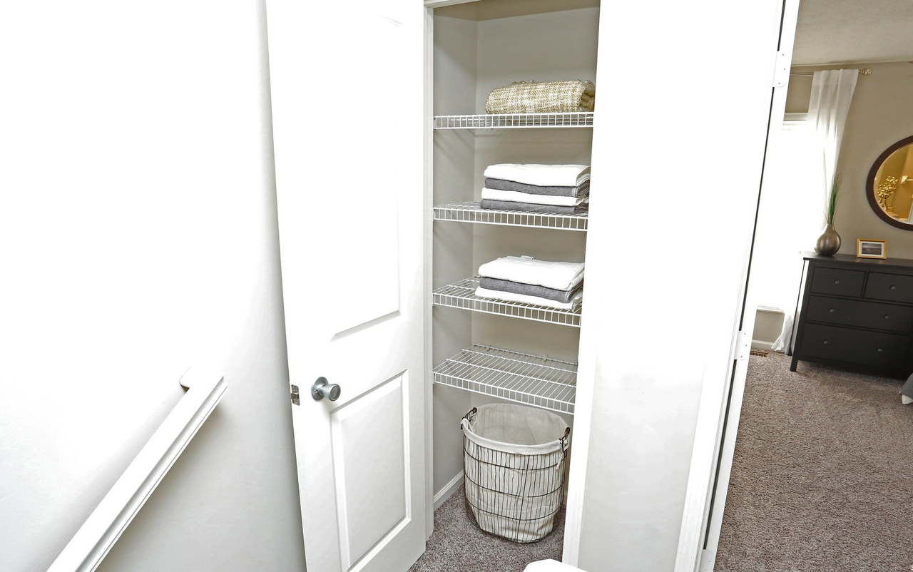 Hamburg Farms - Photo 5 of 25