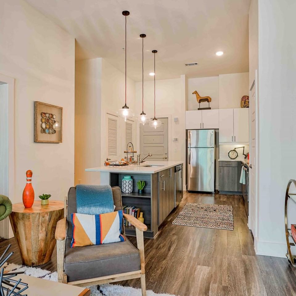 501 Main Street #304 - Photo 2 of 19