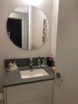 255 Bay St - Photo 5 of 18