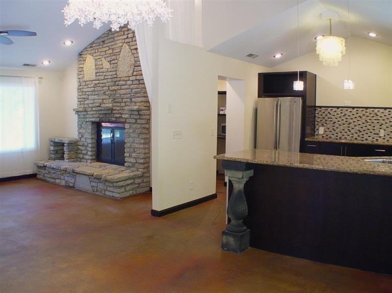 213 Beechwood Rd - Photo 3 of 15